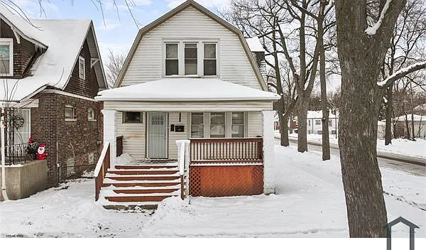 12000 S Perry Ave — Photo 1