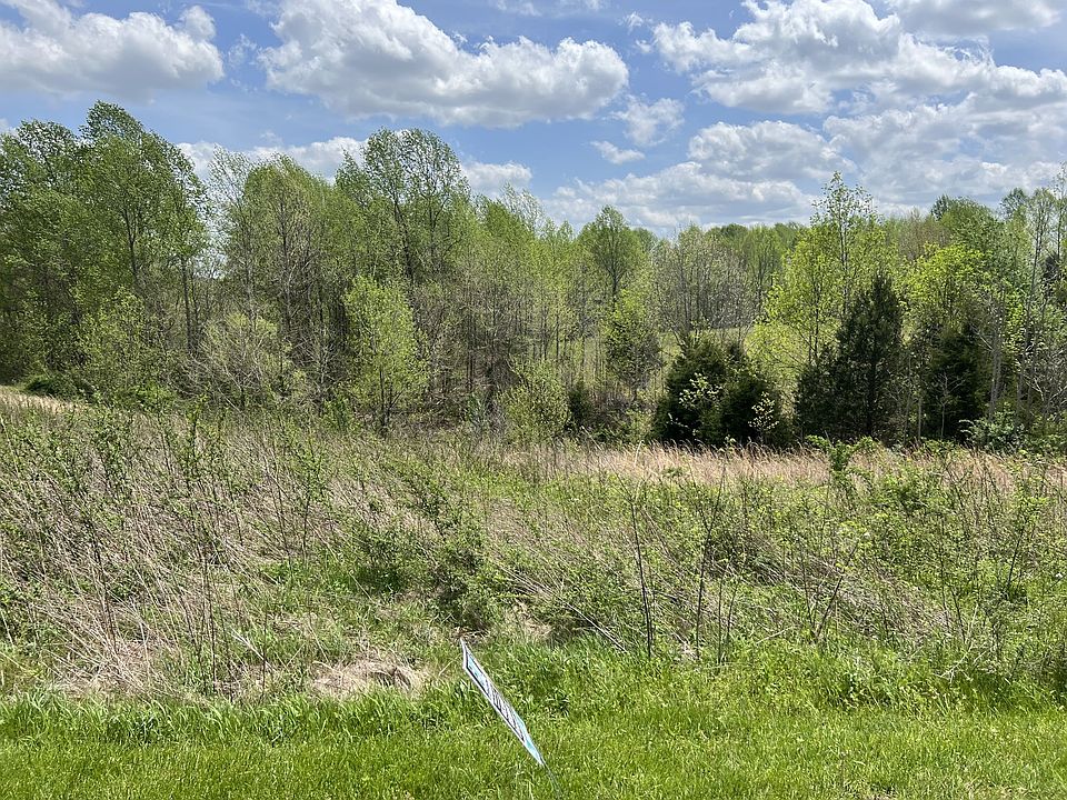 2nd image of Old Oakdale Rd