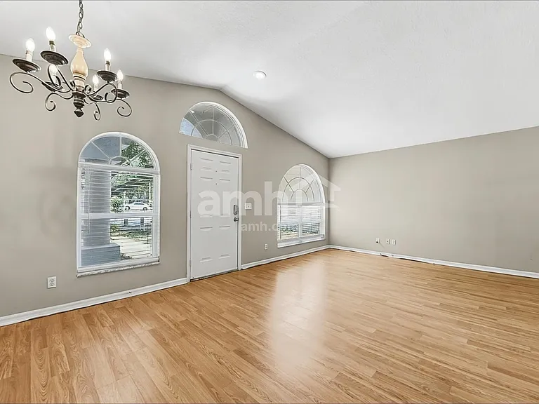 1212 Dragon Head Dr — Photo 8