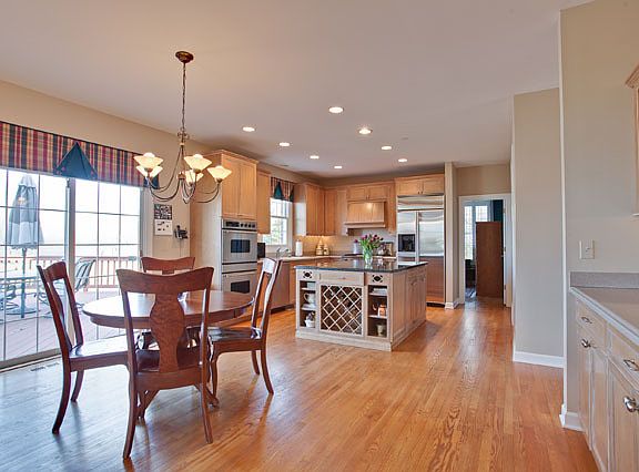 5th image of 1715 Pebble Beach Way