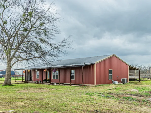 1398 Zagota Crossing Rd, Terrell, TX 75161