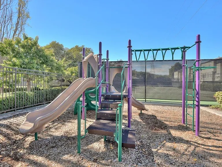 101 Emerald Bay Ln — Photo 17