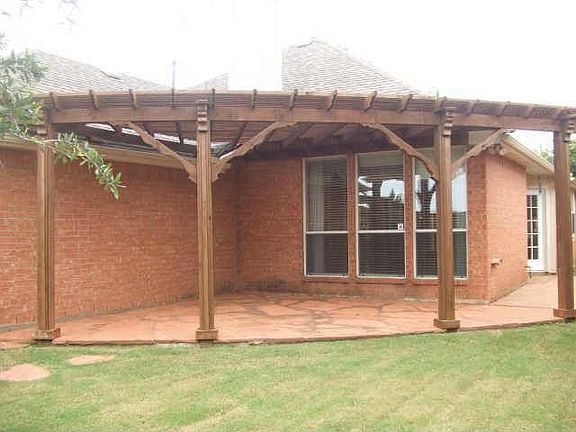 4th image of 1384 Forest Oaks Ct