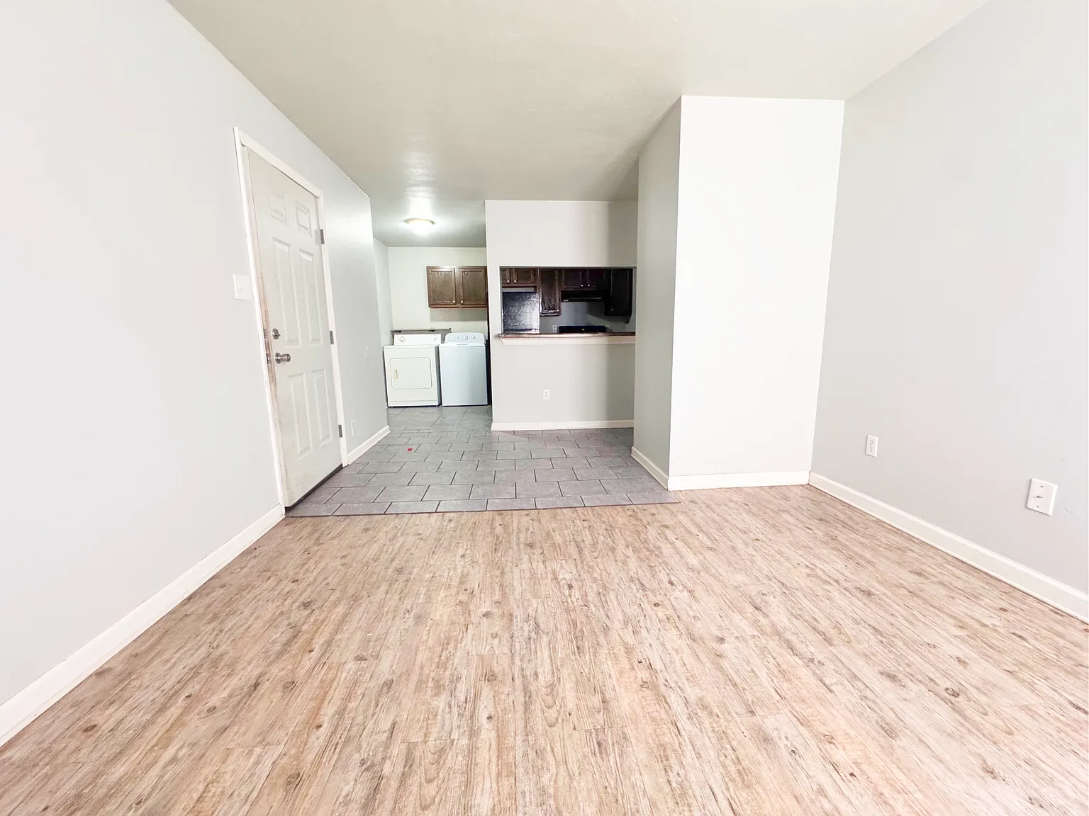 2 bed, 650 sqft, $775 — Photo 4