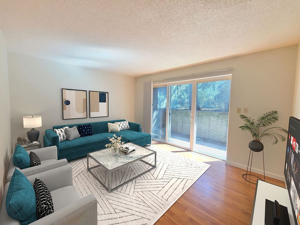 1st image of 1717 W 1st Ave #0