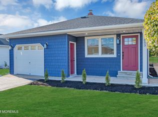 653 Jamaica Blvd, Toms River, NJ 08757