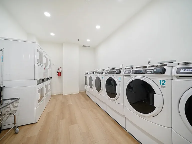 298 Mulberry St #2G — Photo 15