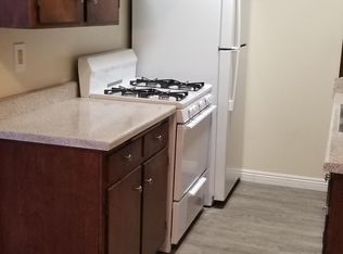 1155 W 4th St APT 17, Ontario, CA 91762