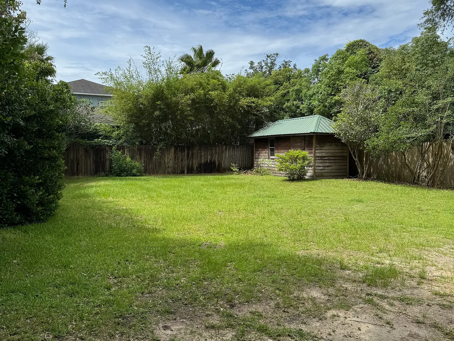 1619 E Mallory Street — Photo 3