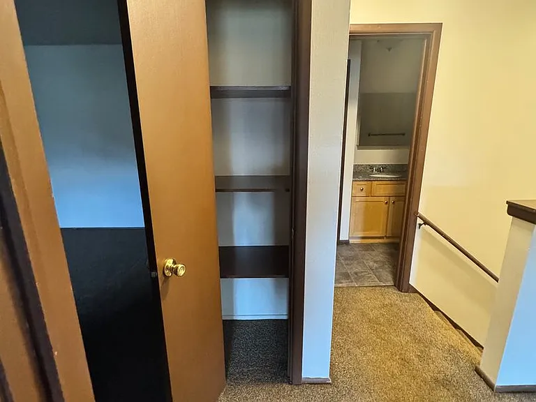 1515 Holiday Dr — Photo 25