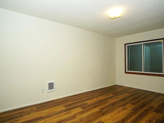 2nd image of 2513 N Rosa Parks Way APT 2