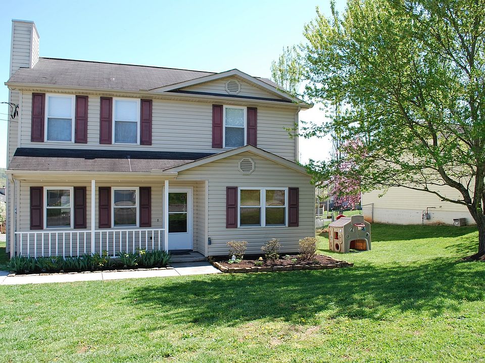 Front of home from street 