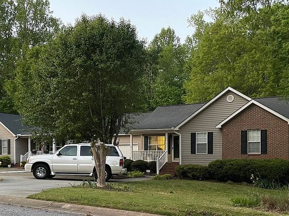 154 Ashton Ln