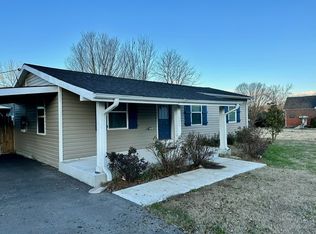 105 Main St, Normandy, TN 37360