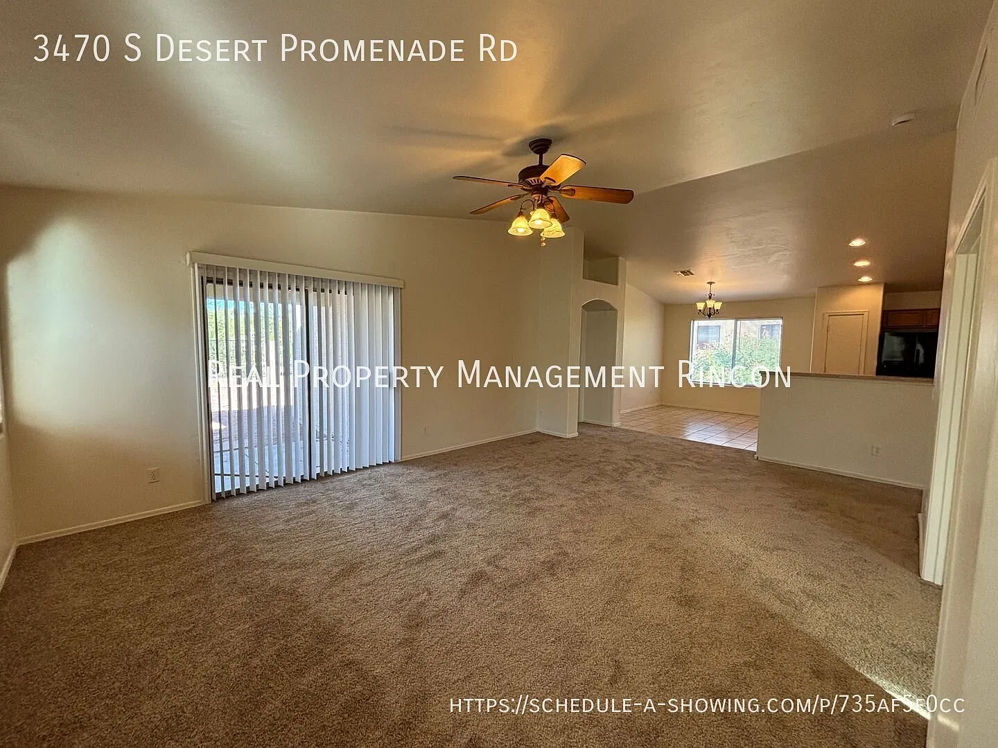 Lovely 4-Bed, 2-Bath in Southwest Tucson! Split Floorplan! — Photo 2