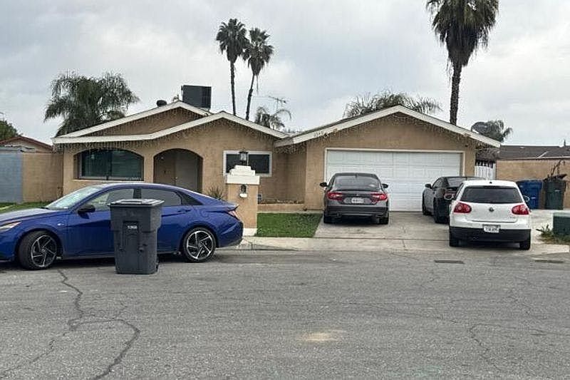 1st image of 2340 Sharon Ct