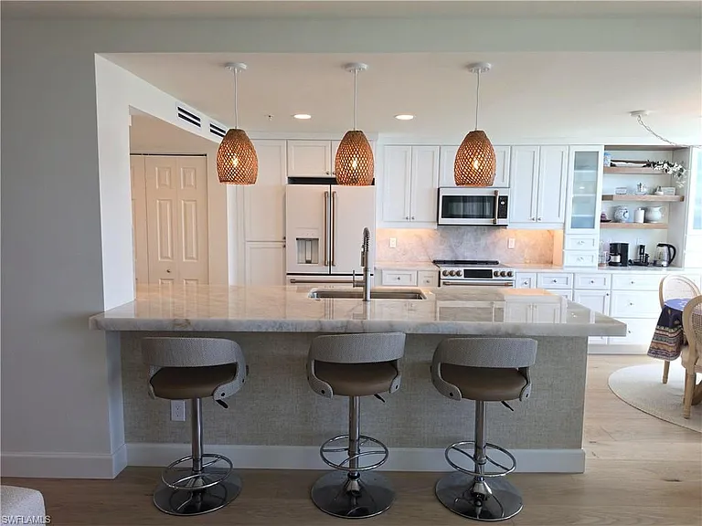 5550 Heron Point Dr #903 — Photo 8