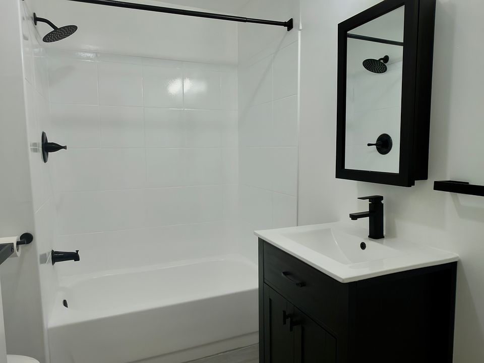 1st image of 2007 N Front St #1F