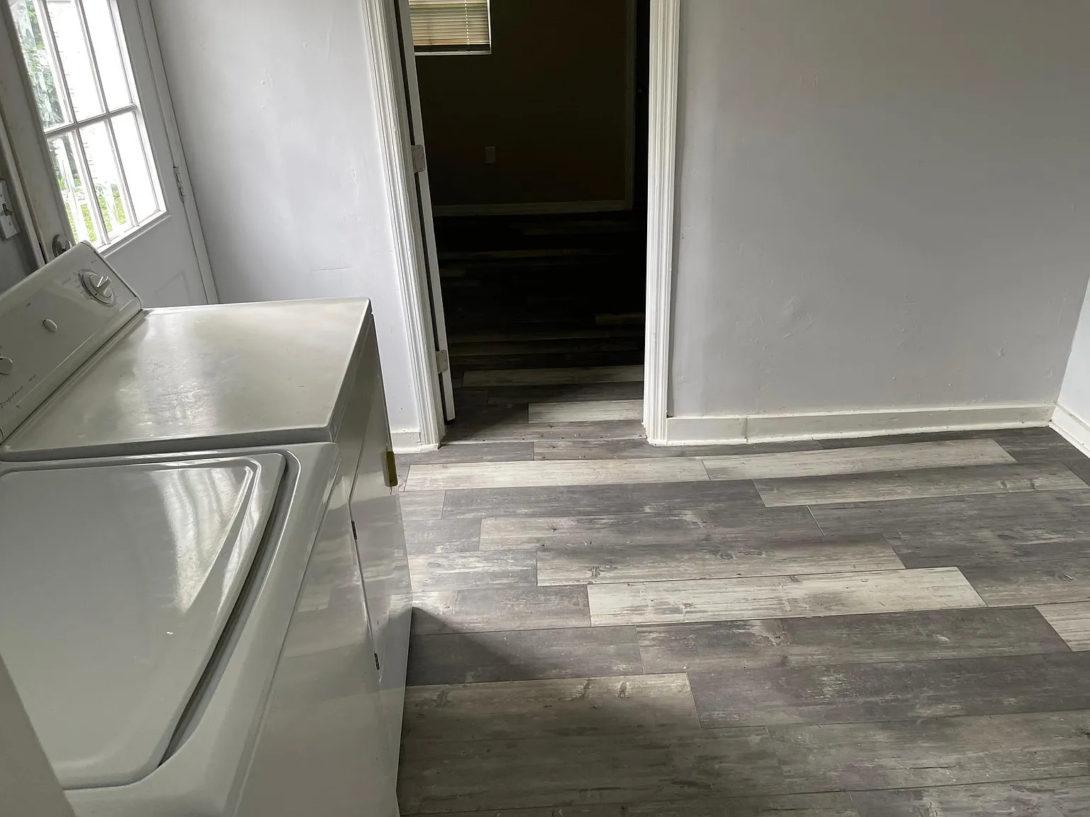 2 bed, 777 sqft, $1,800 — Photo 4
