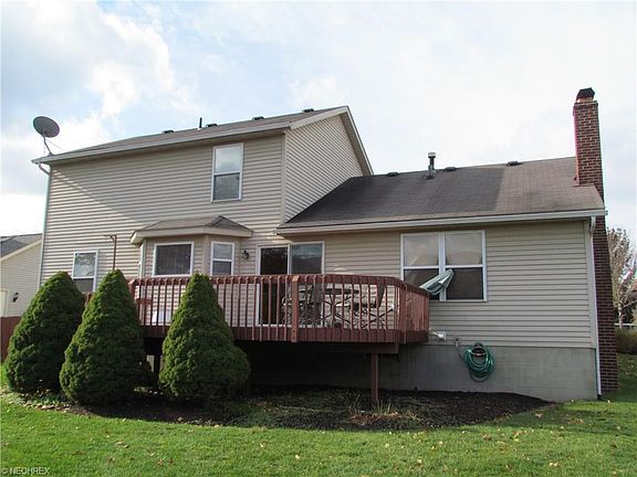 4th image of 901 Admore Dr