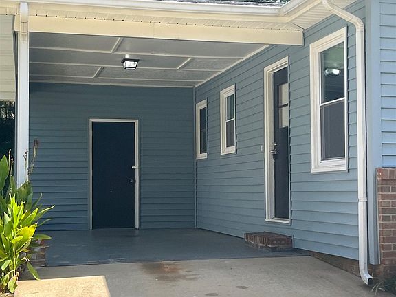 4th image of 407 Shaw Ave