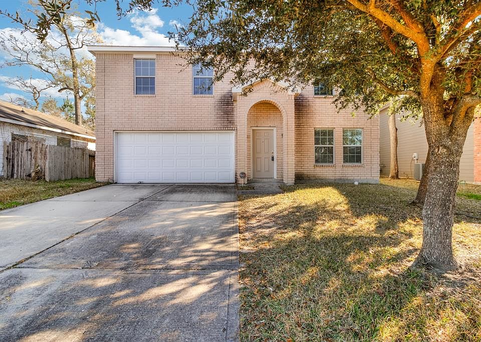 1st image of 428 Mystic Glen Loop