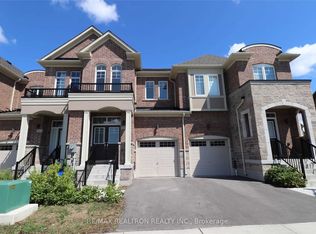 162 Harding Park St, Newmarket, ON L3Y 0E4