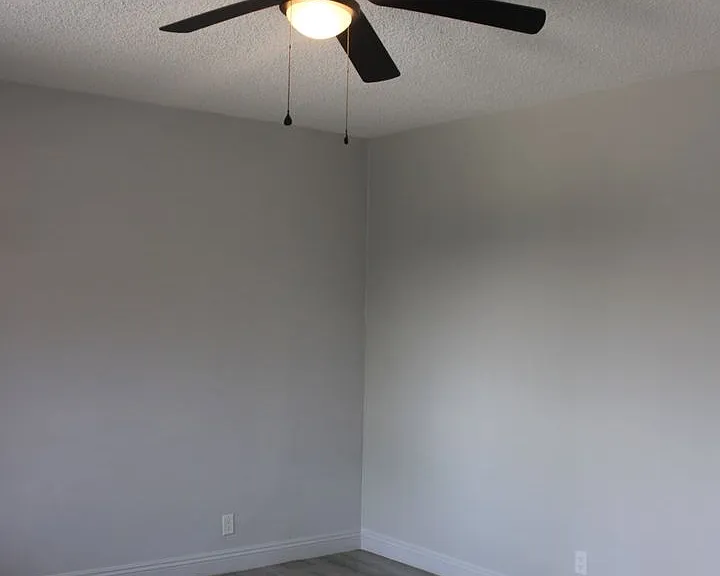 8100 S Western Ave — Photo 6