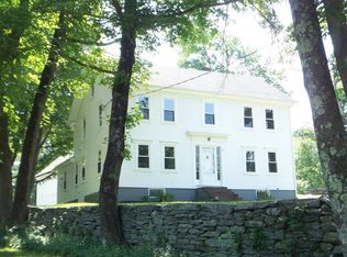 15 S Main St, Assonet, MA 02702