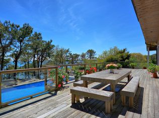 (Undisclosed Address), Southampton, NY 11968