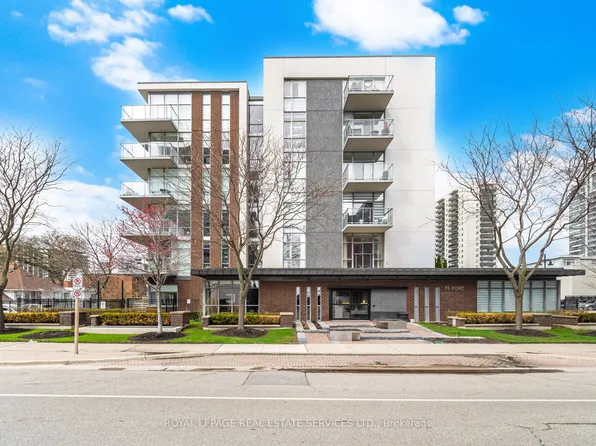 70 Port St E #204, Mississauga, ON L5G 4V8