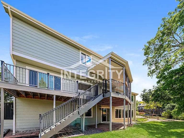 11536 Briarwood Ln — Photo 35