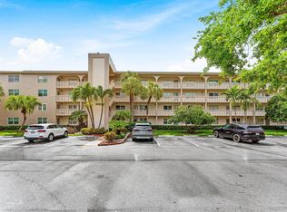 WYNMOOR, Coconut Creek, FL 33066
