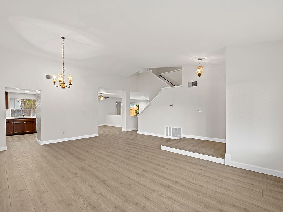 1st image of 13319 Entreken Ave