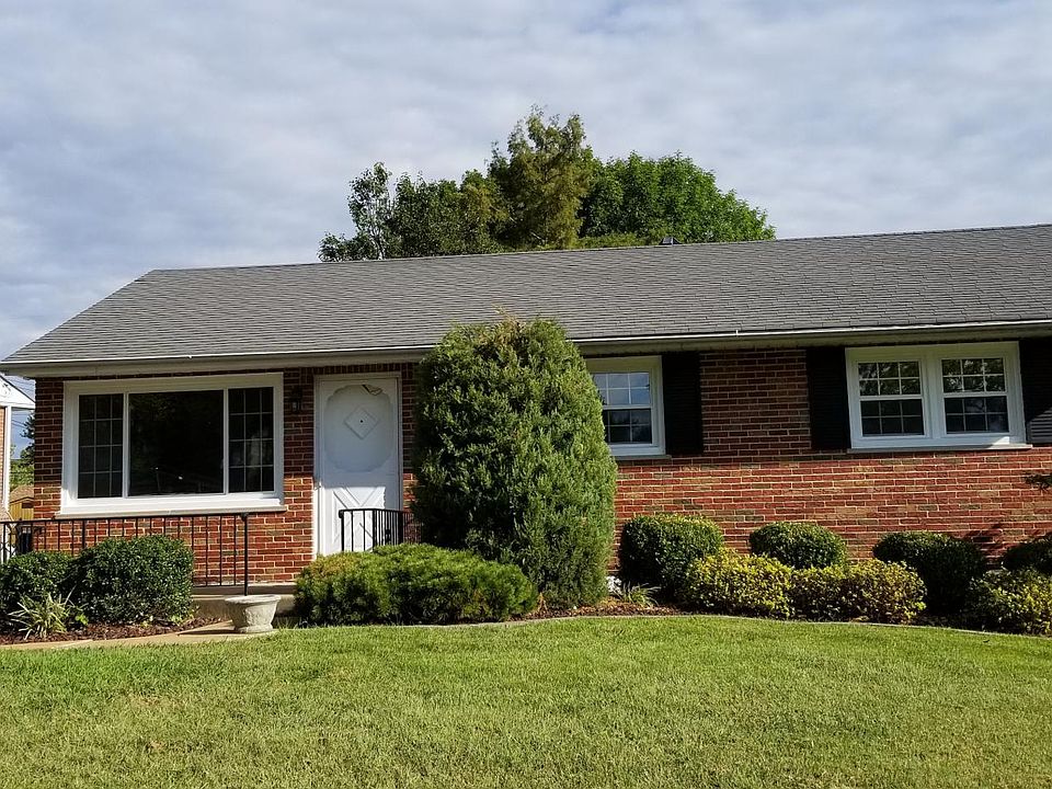1st image of 10813 Galena Ct