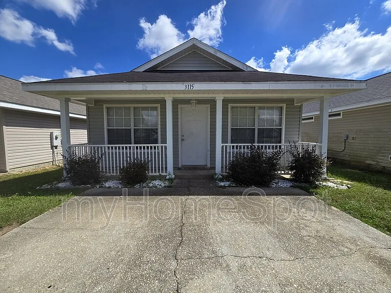 3115 Flintlock Dr — Photo 1