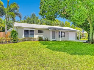 1719 SE Lullaby Ter, Port Saint Lucie, FL 34952