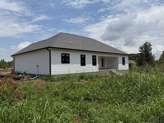 3rd image of 1285 Vickie Ln Lot 36
