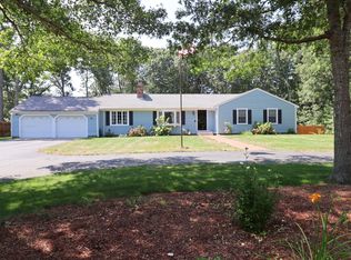 635 Lumbert Mill Rd, Centerville, MA 02632