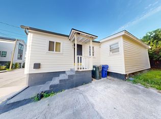 105 Cooper St, Charleston, SC 29403