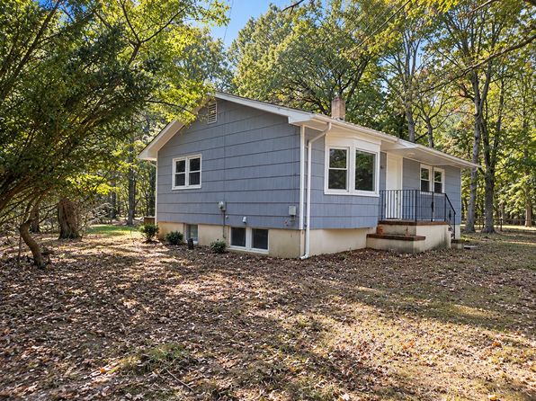 725 Green Valley Rd