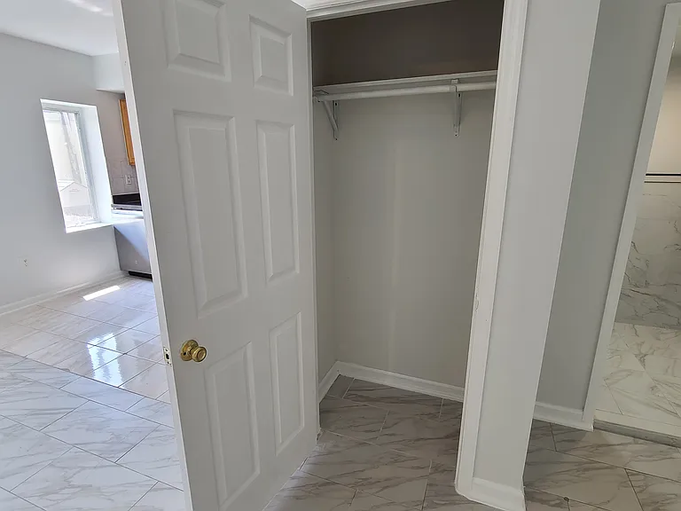 5410 Adams St #1 — Photo 8