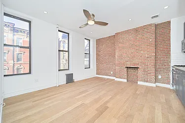 Rented by Living New York