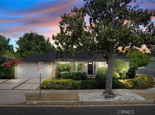 5834 Costello Ave, Van Nuys, CA 91401