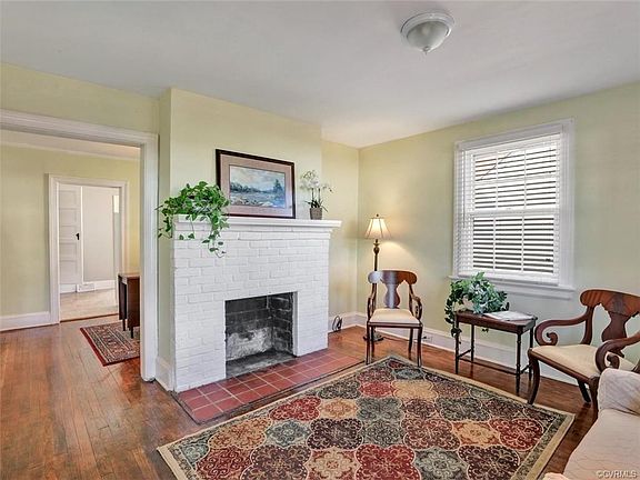 3rd image of 2627 Greenway Ave