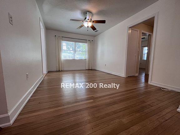 4th image of 1210 Altaloma Ave