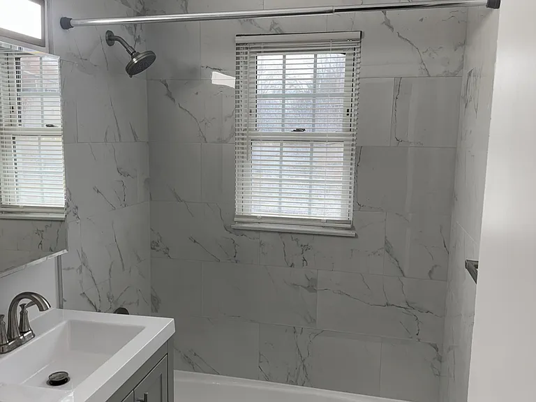 249 N Middletown Rd — Photo 34