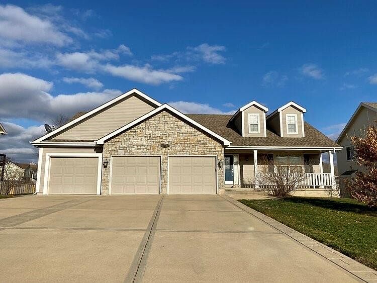 1st image of 2326 Gettysburg Dr