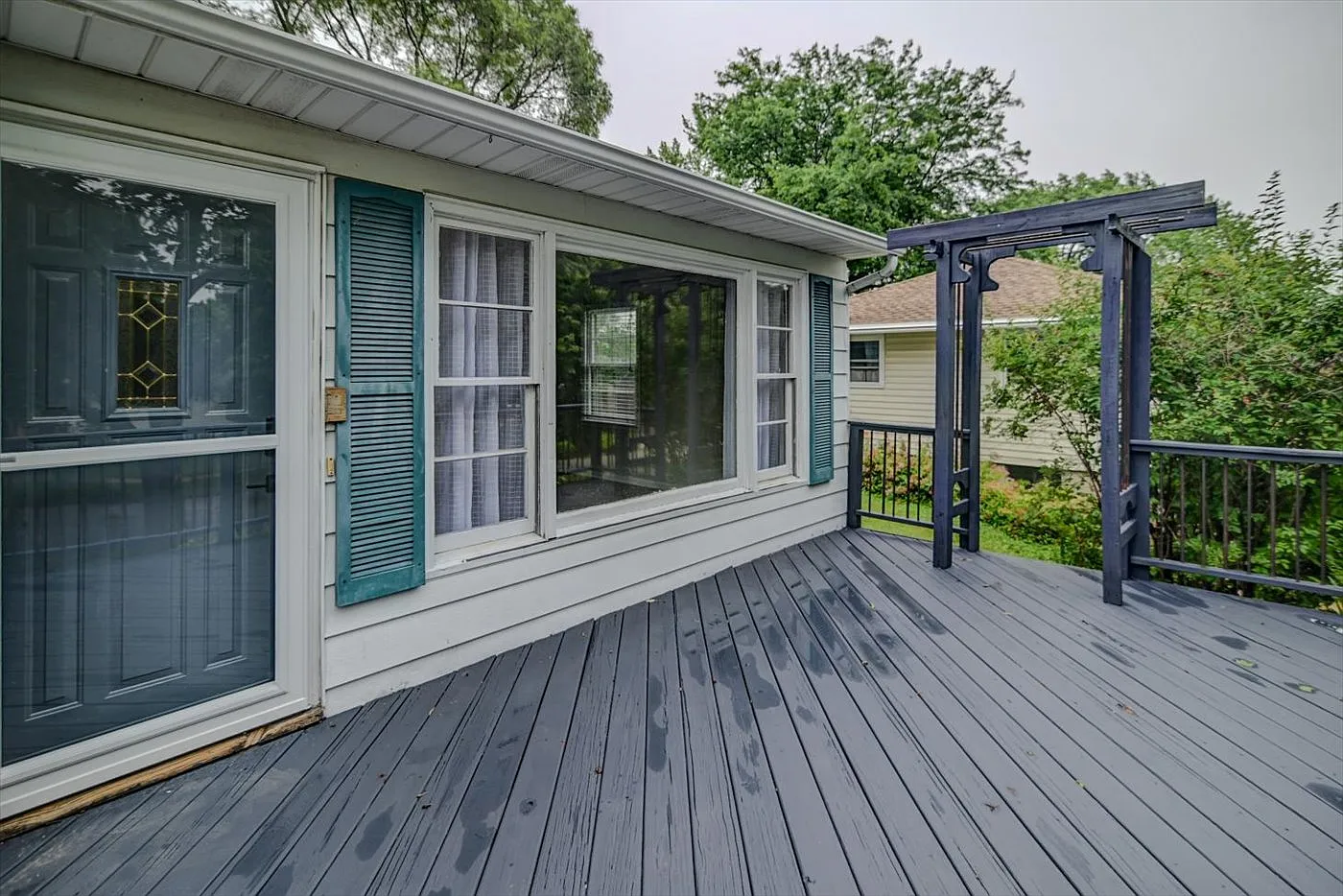 3 bed, 1106 sqft, $2,700 — Photo 4