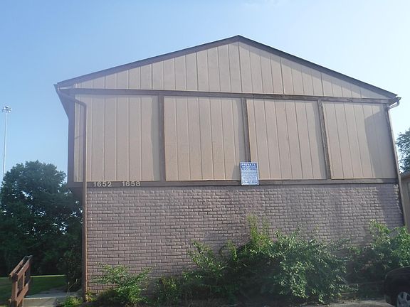 2nd image of 1652 Harvester Ln